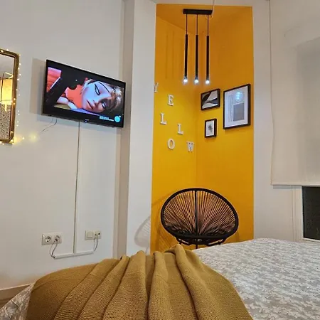 Yellow Apartment Garrucha