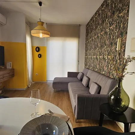 Yellow Apartment Garrucha